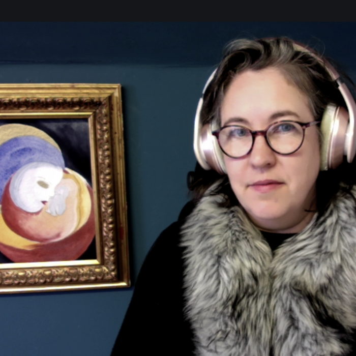 Sarah Dixon - coach with expertise in neurodivergence, social justice, ethics and inclusion; digital marketing and communciations, and arts practice.